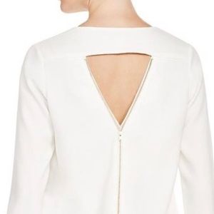 Last chance: 🤍COOPER and ELLA 🤍Ivory Open Zip Back Blouse size S